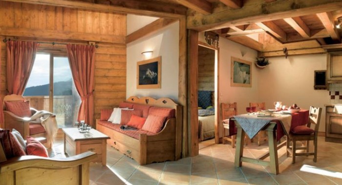 Les Granges du Soleil Apartments, La Plagne Soleil ski chalet, image 3